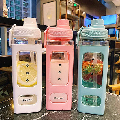 700ml Square Plastic Water Bottles Creative Summer Straw Bottle Outdoor Sport Shaker Travel Tea Juice Milk Portable Drink Bottle