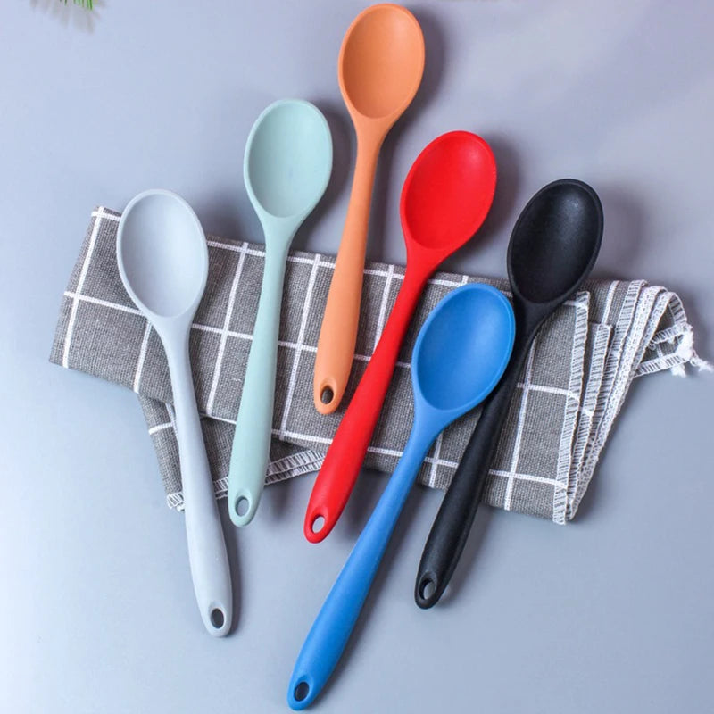 1pc Small Silicone Spoon, High Temperature Resistant Soup Spoon, Mixing Spoon, Salad Spoon, Kitchen Utensils Accessories