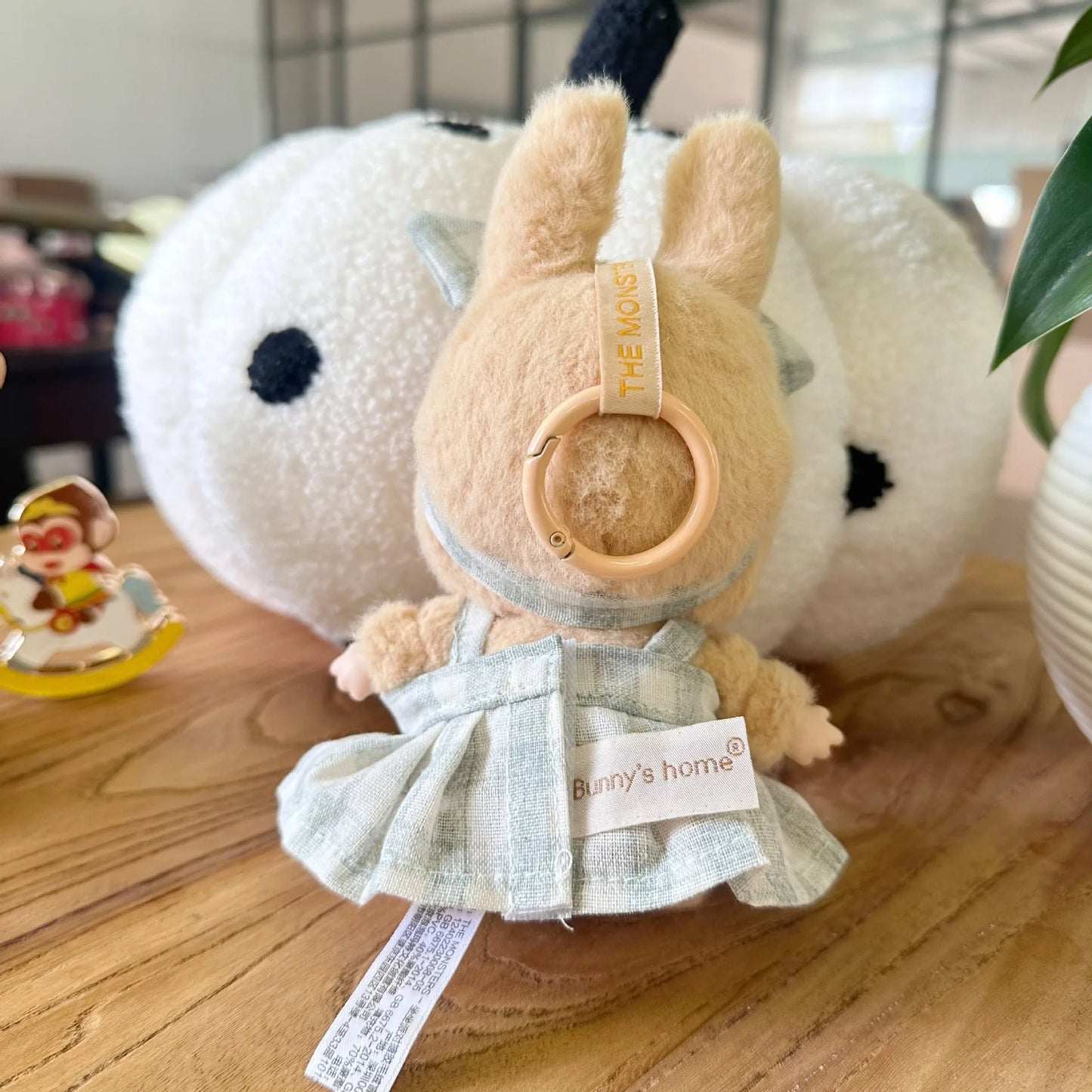 Labubu Sit-Down Party Series doll clothes, clothing, designer luxury skirts, LABUBU accessories，labubu clothing designer