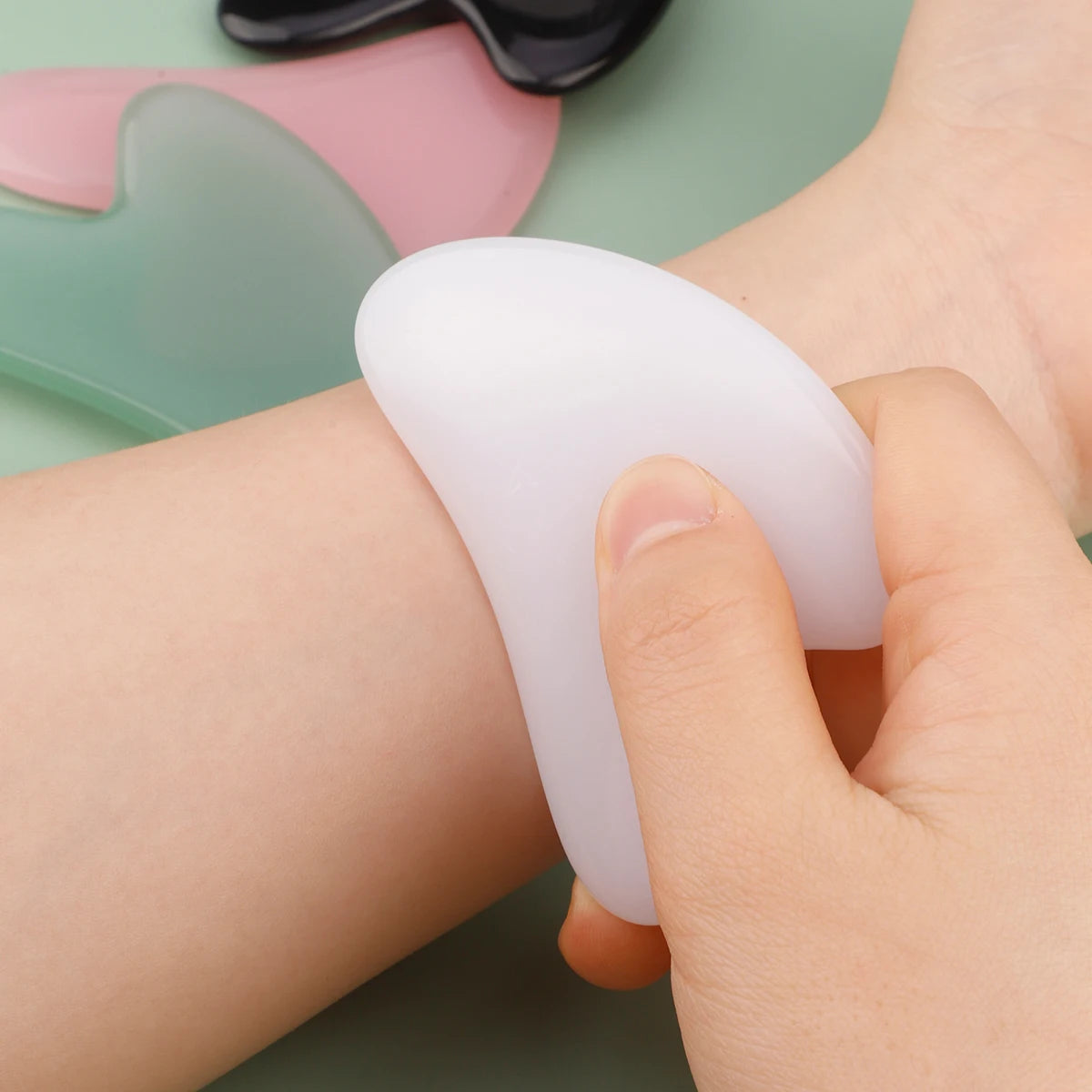 Roller & Gua Sha, Face Roller, Facial Roller Skin Care Tools Massager Resin Facial Massage For Face, Eyes, Neck, Body