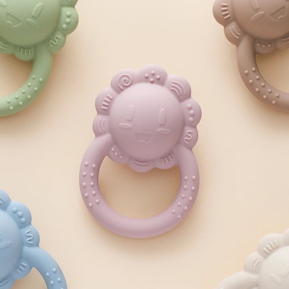 Baby Toys Silicone Teether Food Grade Rattle Toys Baby 0-12 Months Sensory Toys Silicone Lion Hand Bell Silicone Teething Rattle