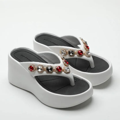 Woman Slippers Flip Flops Slides on Beach Sandals Waterproof Stylish Shoes for Women Top Designs Shoe Clappers Summer Sale