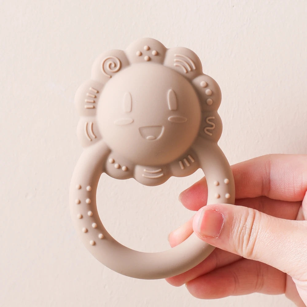 Baby Toys Silicone Teether Food Grade Rattle Toys Baby 0-12 Months Sensory Toys Silicone Lion Hand Bell Silicone Teething Rattle