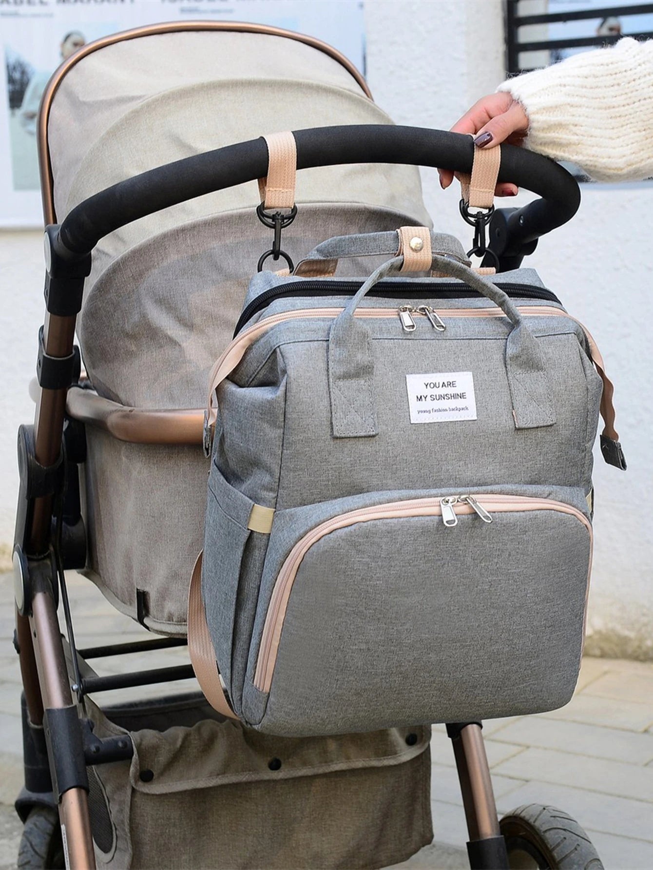 Portable Baby Folding Bed Mommy Bag Folding Mosquito Net Multifunctional Outgoing Portable Mother and Baby Backpack Large Capaci