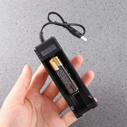 Charger Auto Stop Charger Li-ion Battery Batteries USB Charger Charging Dock 18650 Lithium Charger Battery Charger Adapter