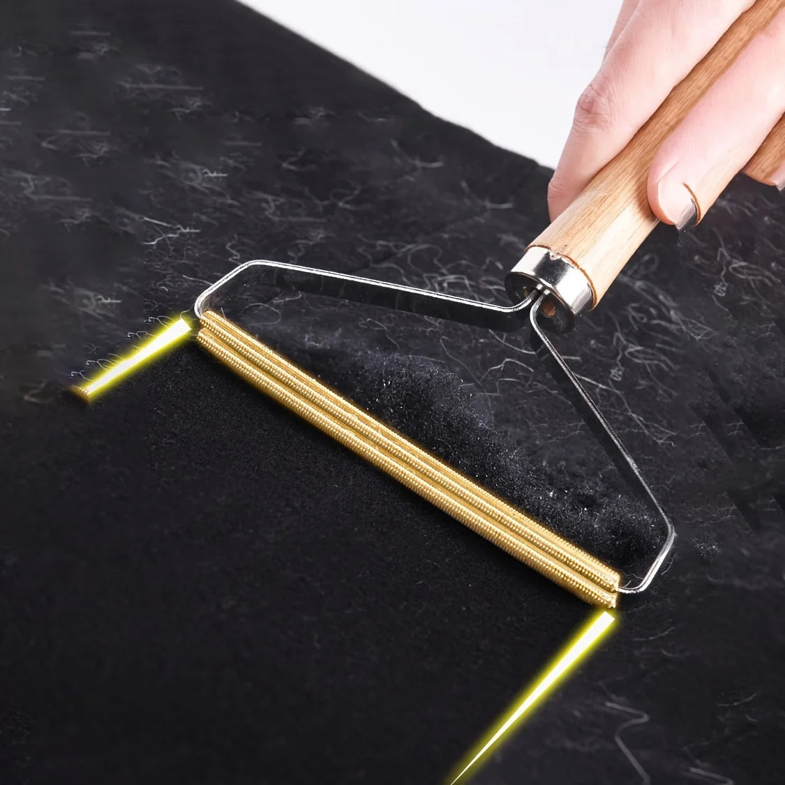 Manual Lint Remover for Fabric Care, Cashmere Sweater and Wool Coat Hair Removal Tool, Portable Fuzz Shaver Without Electricity