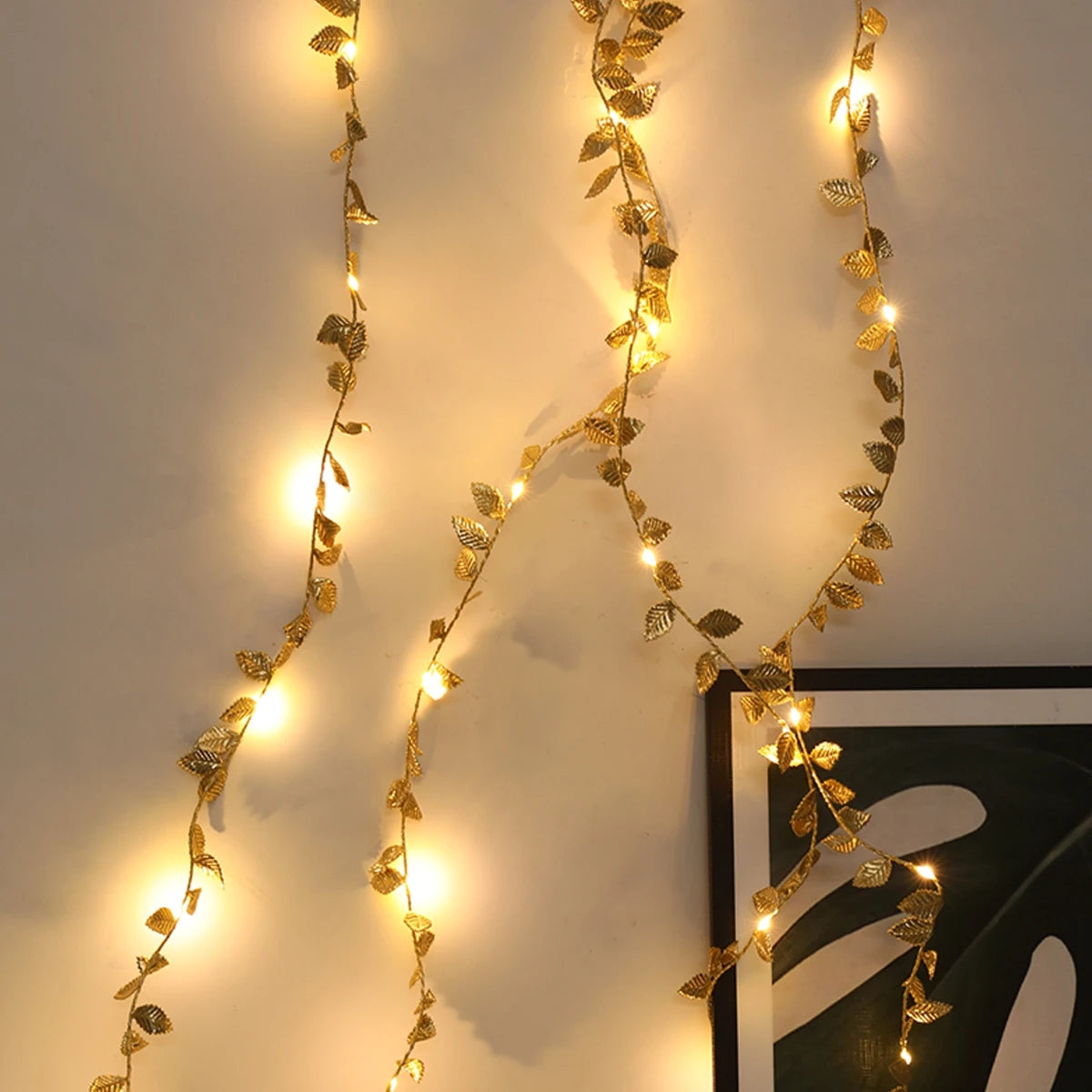 LED Golden Leaves String Light Battery-operated Garland For Living Room Bedroom Party Wedding New Year Birthday Party Decoration