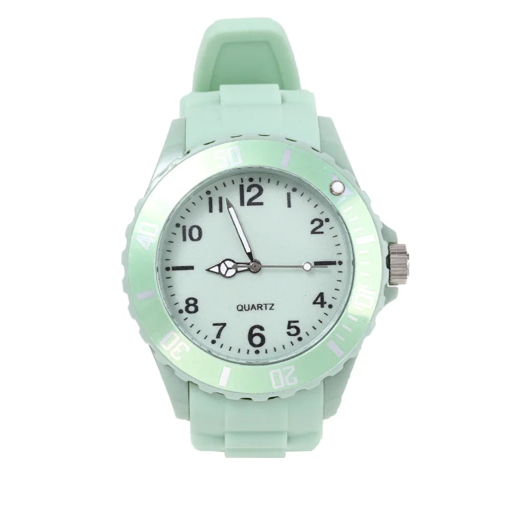 Fashion Casual Watches Silicone Lady Quartz Watch Student Female Classic Vintage Clock Electronic Student Couple WristWatches