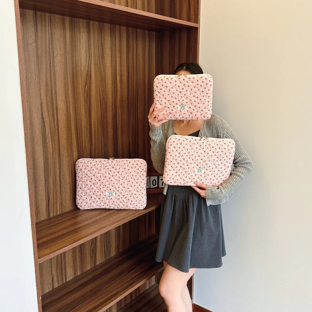 Laptop Sleeve for 11-15 Inch Laptop Tablet Puffy Quilted Floral Laptop Case Coquette Aesthetic Puffy Laptop Sleeve Cover Case