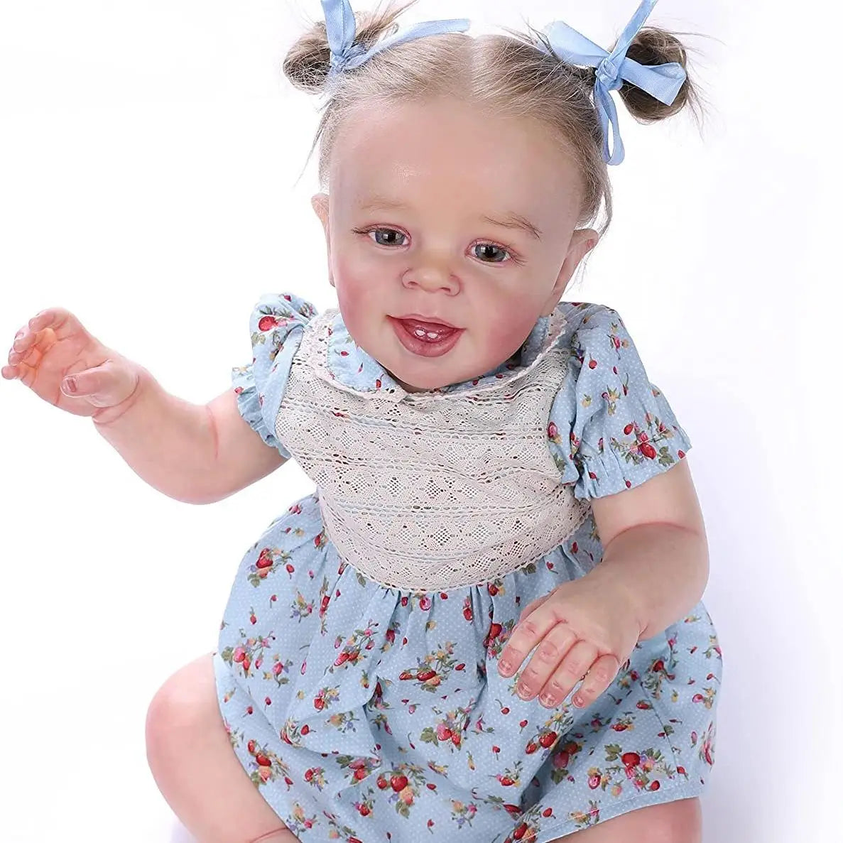 A 55cm-long fully enamel doll that can be washed and reused, perfect for soothing and entertaining babies. It's a realistic baby