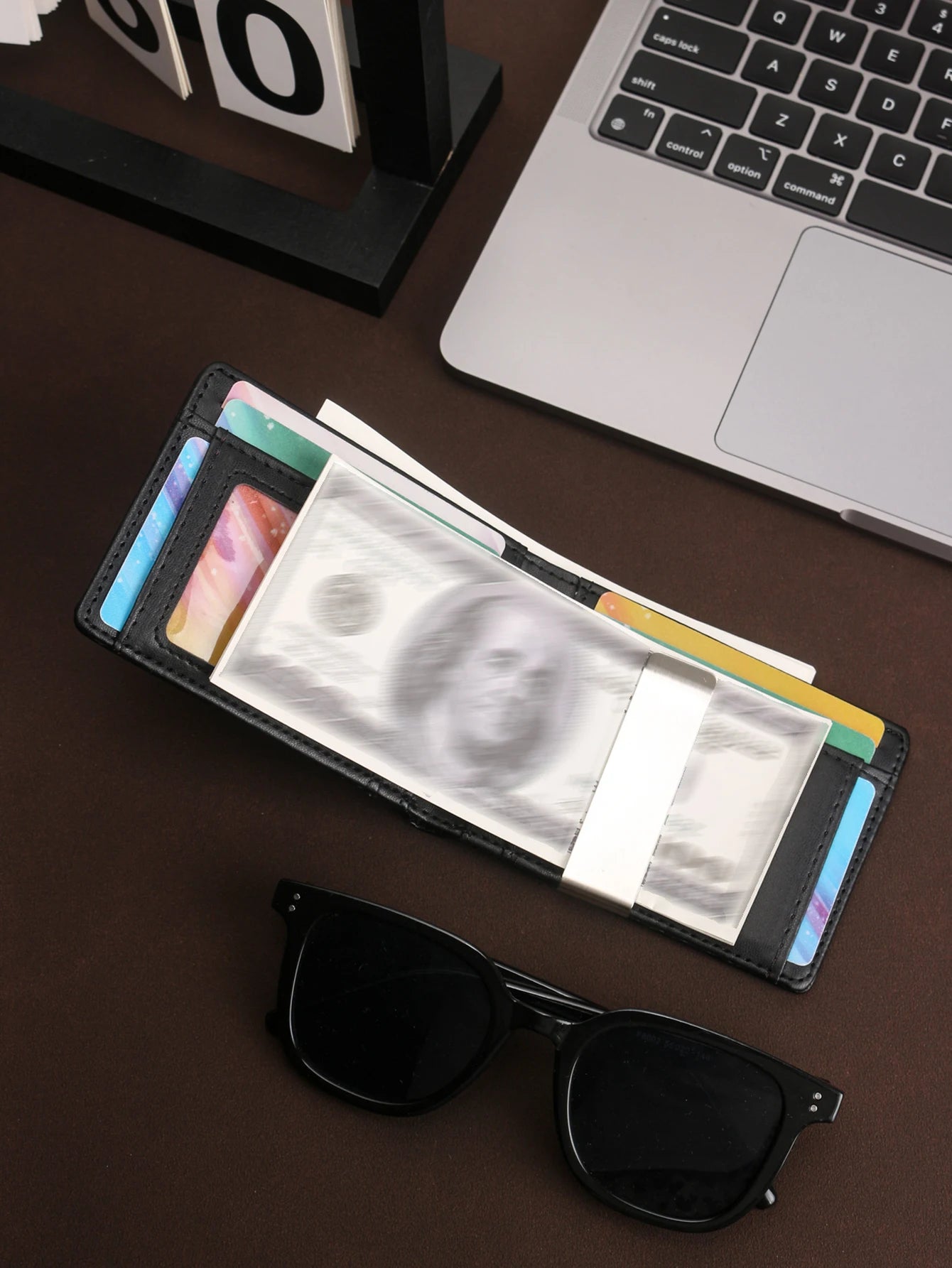 Men's RFID Blocking Card Holder Bifold Wallet With Money Clip Minimalist Pocket Slim Wallet