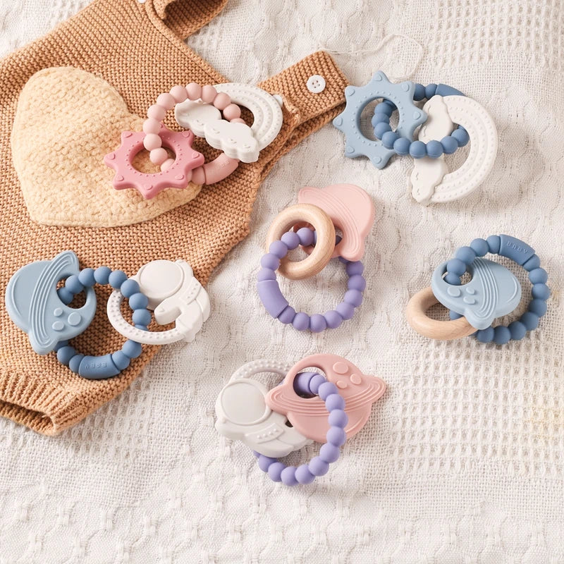 Silicone Teethers For Baby Thing Newborn Chews Food Grade Teethers Training Bed Toy Baby Cartoon Space Feeding Infant Rattle Toy