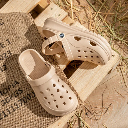 Women Clogs 2024 New Arrival Thick Platform Sandals Comfortable Fashion Slippers Summer Beach Slides