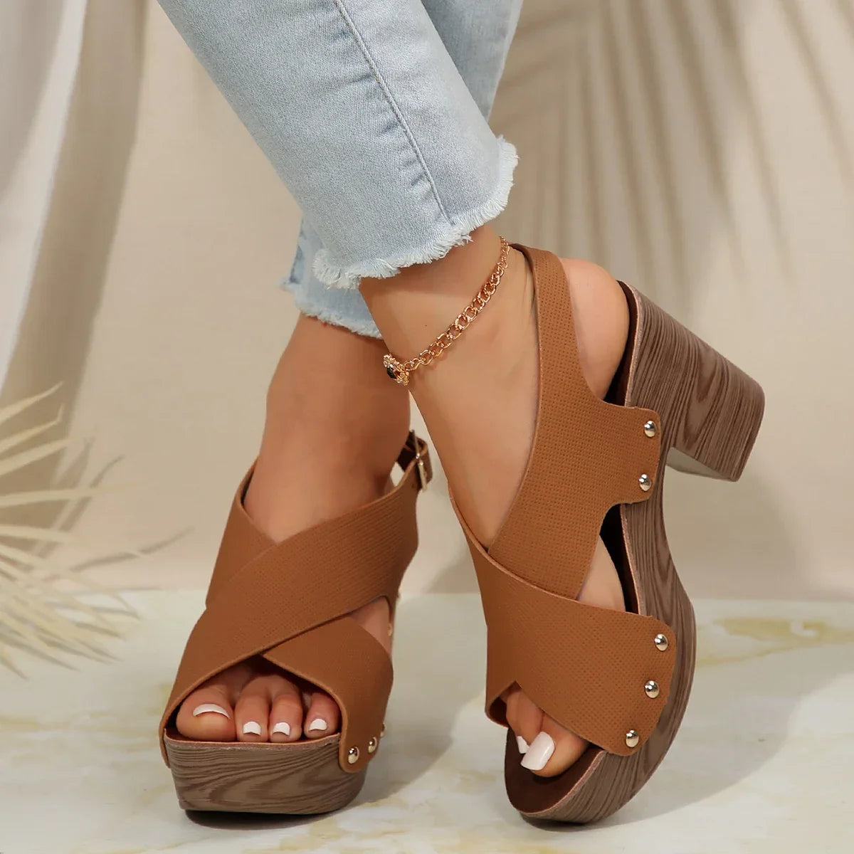 Sandal of Women British Style Rome Shoe Comfy Soft High Heels Summer Sandalias Metal Buckle Casual Slipper Wedge Platform Sandal