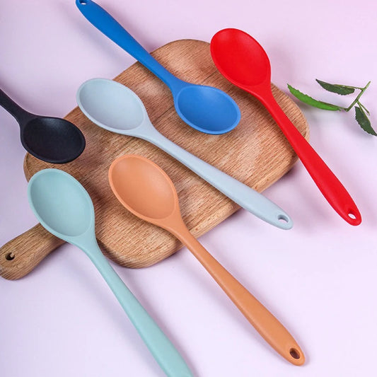 1pc Small Silicone Spoon, High Temperature Resistant Soup Spoon, Mixing Spoon, Salad Spoon, Kitchen Utensils Accessories