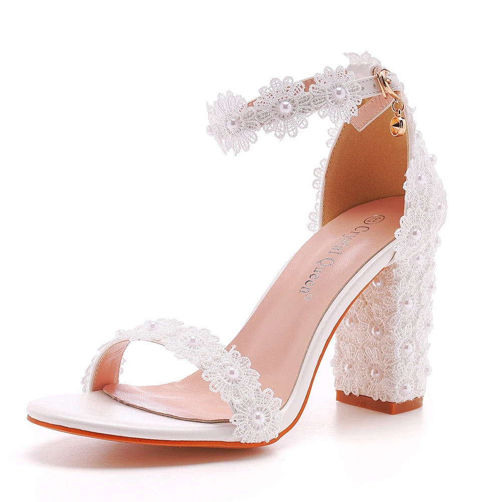 Crystal Queen Wedding Shoes Bride Elegant White Lace Pearl Design High Heels Women's High Heels Bride Wedding Shoes