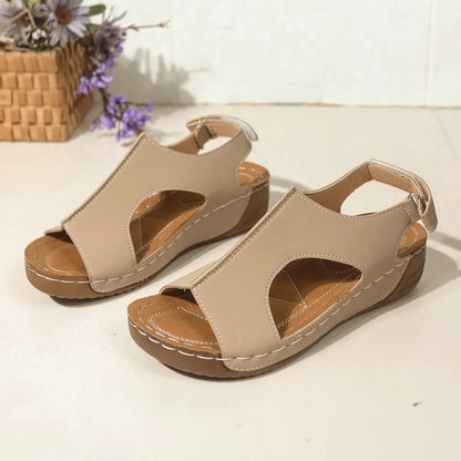 Plum-size Velcro platform sandals women's car stitched breathable hollow wedge beach sandals