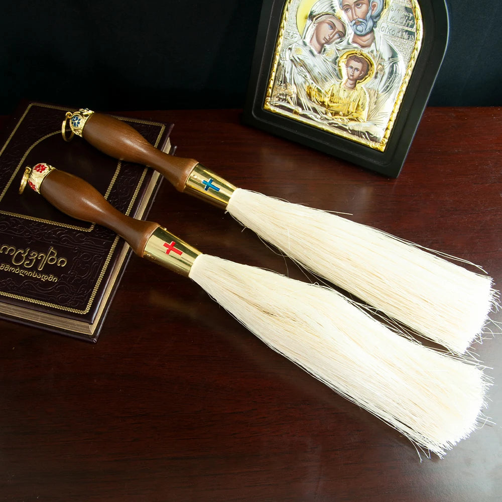 Religious Mass Ritual Supplies Alloy Craved Metal Gold-plating Church Sprinkler With Artificial Wool Church Ornament