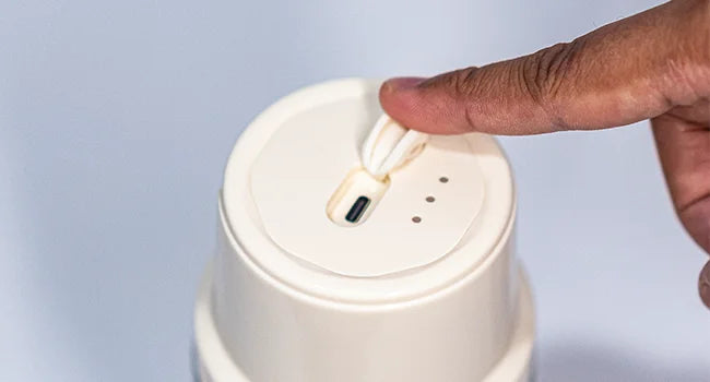 Vacuum Insulated Blender for Fruits and Vegetables - Rechargeable Portable Blenders with Stainless Steel Blade