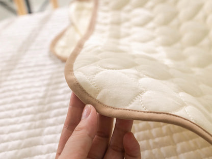 Baby Diaper Changing Pad Waterproof Foldable Pad Newborn Cartoon Supplies Bedding Mattress Replacement Cover Baby Changing Mat