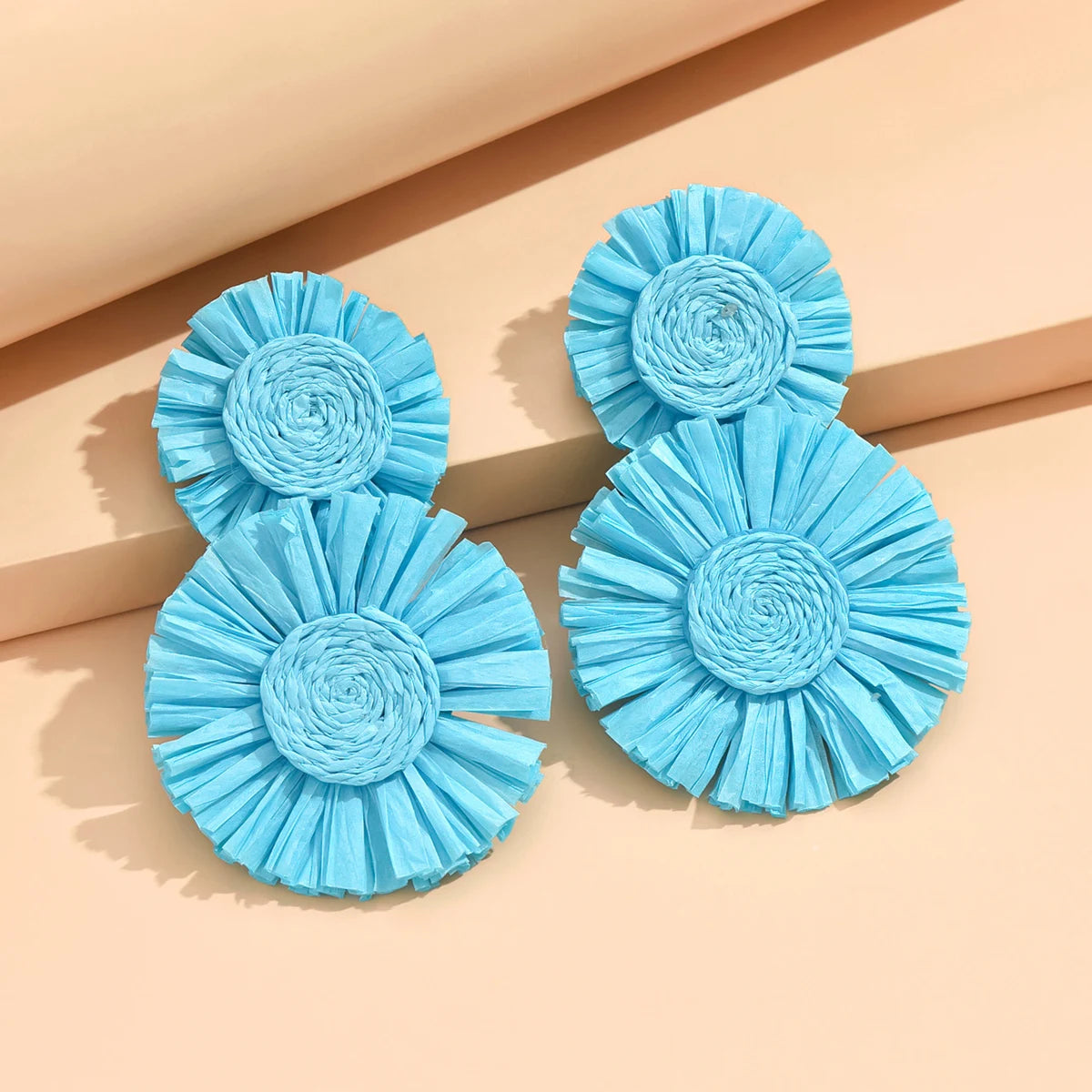 Bohemian A Pair of Bold Sunflower Hand-Woven Raffia Earrings in A Variety of Colors Suitable for Beach Vacation Balls