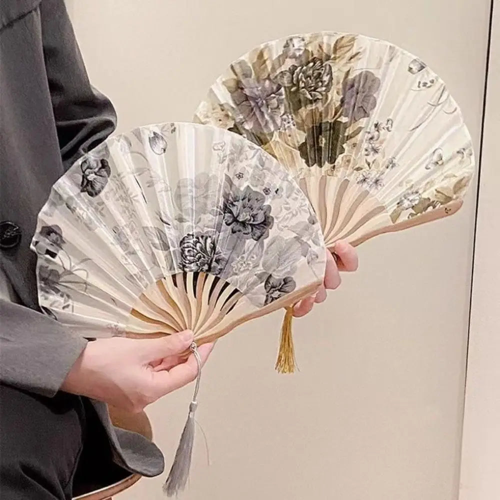 Portable Hand Fold Fan New Chinese Style Dance Props Retro Shell Fan Woman Men Bamboo Wood Silk Flower Folding Fan