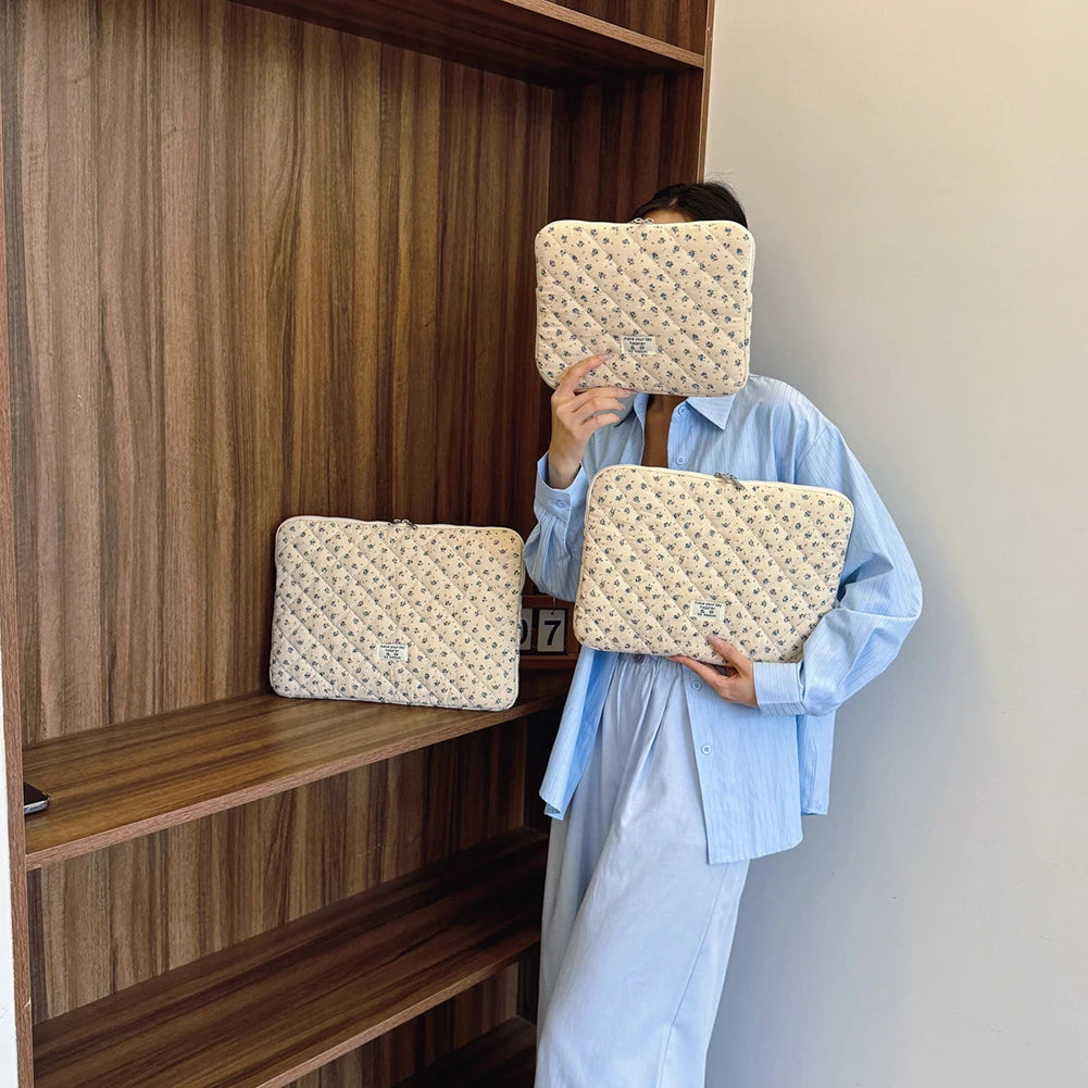 Laptop Sleeve for 11-15 Inch Laptop Tablet Puffy Quilted Floral Laptop Case Coquette Aesthetic Puffy Laptop Sleeve Cover Case