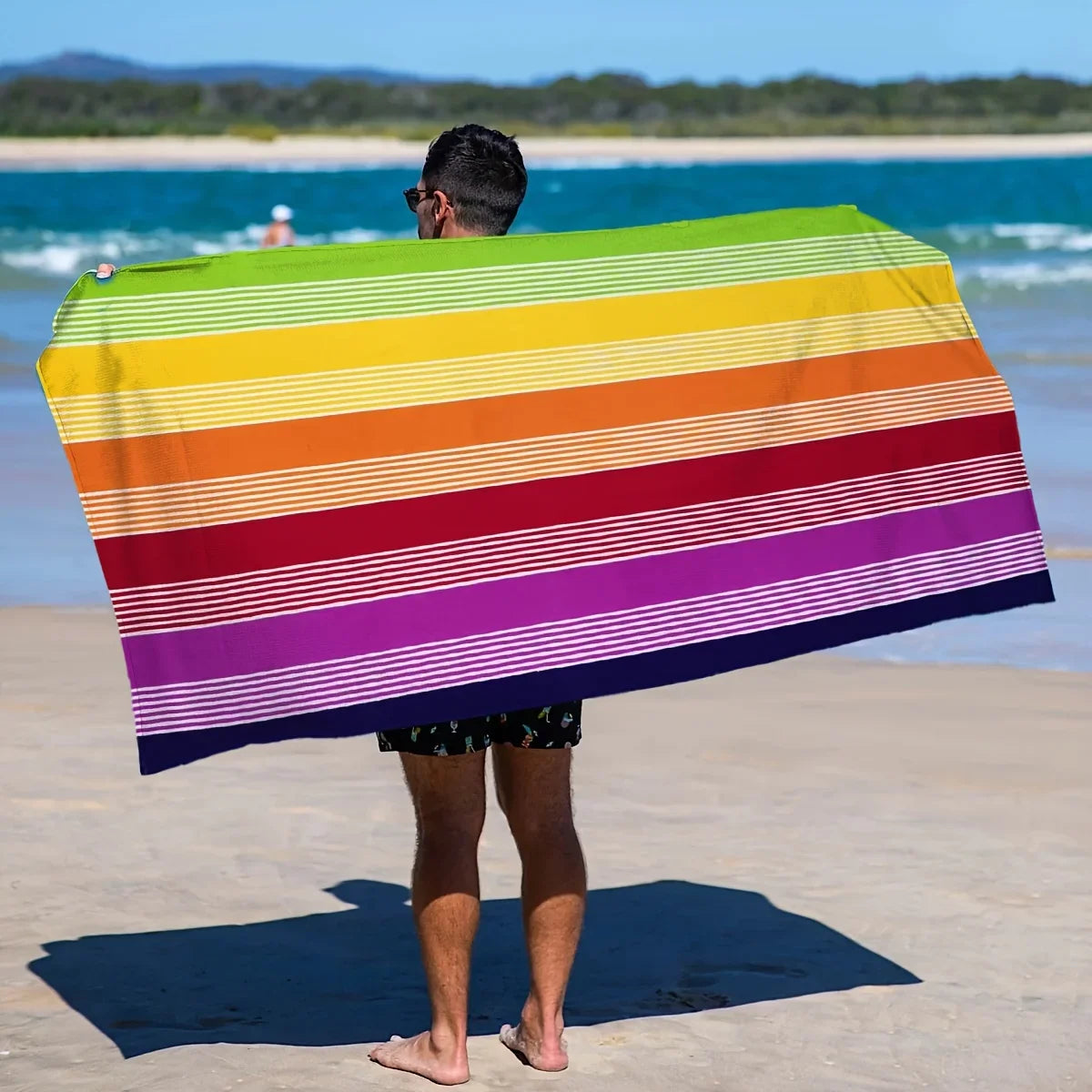 Oversized Beach Towel 280g/㎡ Microfiber, Rainbow Quick-Dry for Pool Travel, Tropical Design, Fade-Resistant & Washable