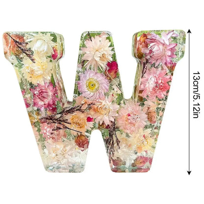 Floral 26 Letters Night Lights Decorative Resin Lamp with Initial Letter & Dry Flower Creative Table Light Night Lamp Glowing