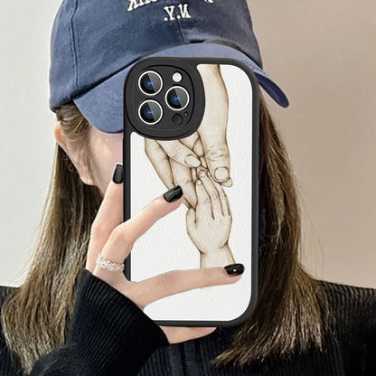 Baby Mom daughter Son Dad Hand Phone Case Hard Leather For iPhone 15 14 13 12 Mini 11 14 Pro Max Xs X Xr 7 8 Plus Fundas