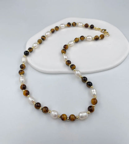 Unique design Pearl women's handmade pink colorful irregular gravel face necklace popular gift banquet party trendy charm.