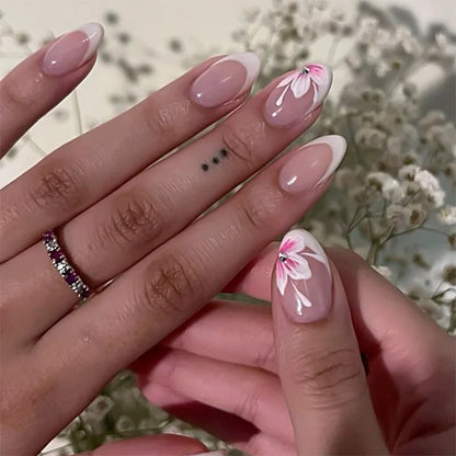 Pink French Style False Nails White Flower Printed Short Square Head Press on Nails Simple Wearable Artificial Nails Art 24Pcs