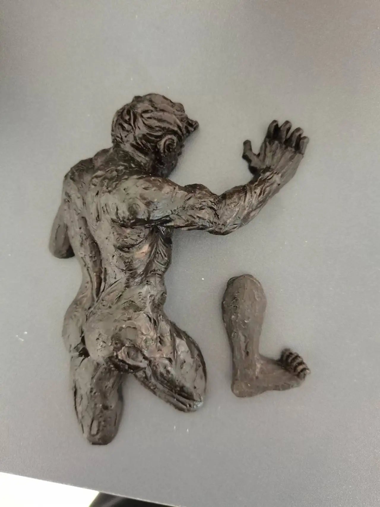 Wall Man Sculpture Home Decor Wall Art Living Room Wall Decoration Resin Handicraft Pendant Home Accessories