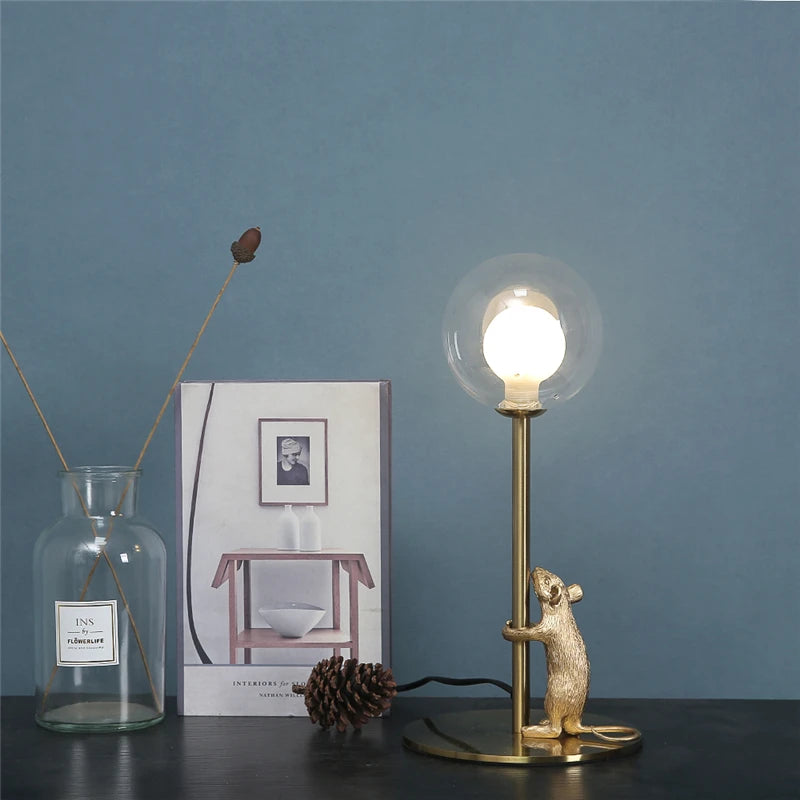 Modern Decorative Floor Lamps Resin Animal Stand Lamps LED Desk Lights Mouse Table Lamps Home Decor Desk Lamp Lighting Fixtures