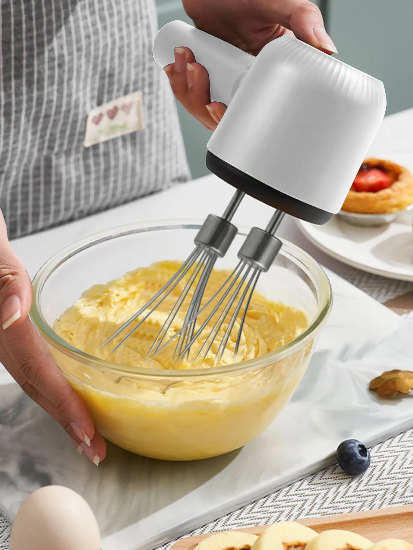 USB Rechargeable Electric Hand Blender Wireless Portable Hand Whisk Rechargeable 3-Speed And 2 Whisk For Baking Whisk Milk Cream