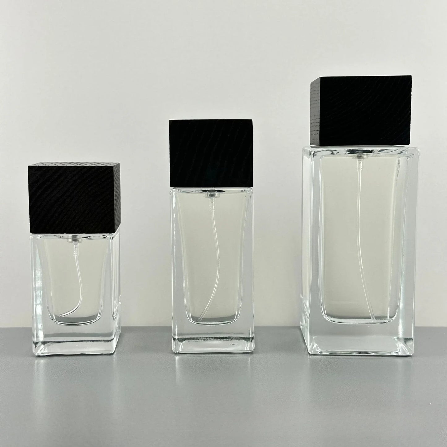 Perfume Container Bottle Cosmetics Bottled Crystal White Glass Bottles and Finely Sprayed in Bottles Perfumes