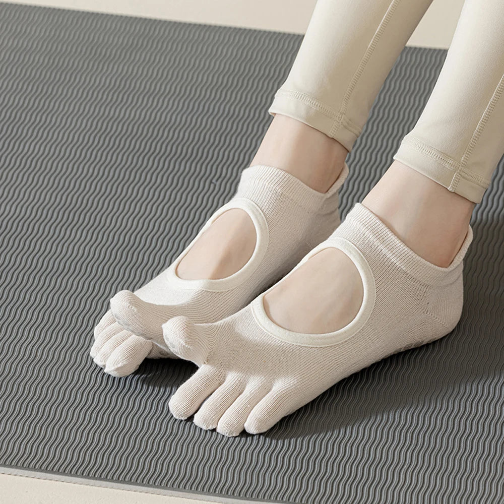 Yoga Socks for Women toe socks non slip Pilates class Hollow out Breathable anti-slip socks five fingers aerobics cotton socks