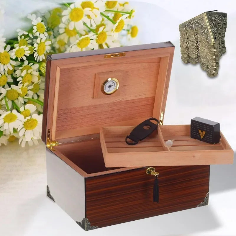 Antique Corner Protector Furniture Corners with Screws Jewelry Box Table Corner Brackets DIY Furniture Decorative Metal Corners