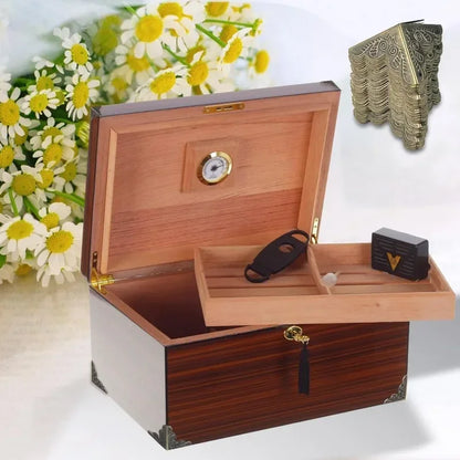 Antique Corner Protector Furniture Corners with Screws Jewelry Box Table Corner Brackets DIY Furniture Decorative Metal Corners