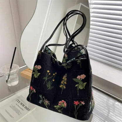 Street Trend Embroidered Totes Bags for Women Large Capacity Canvas Handbag Shoulder Bag Female Commuting Bucket Bag