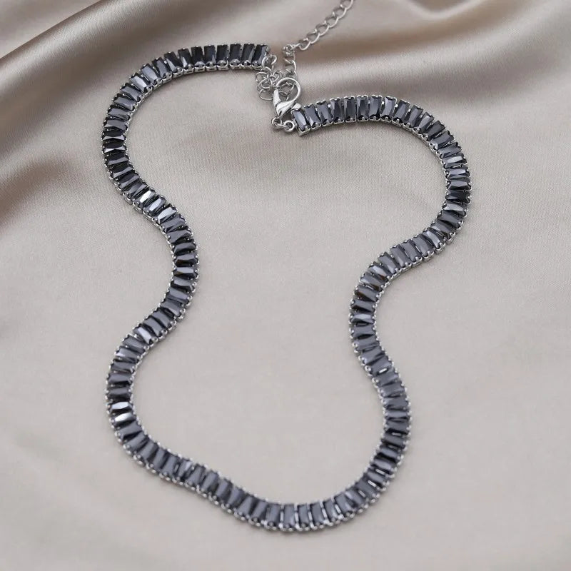 Korean hot selling fashion jewelry, copper inlaid zircon, luxury shiny necklace sexy ladies party necklace