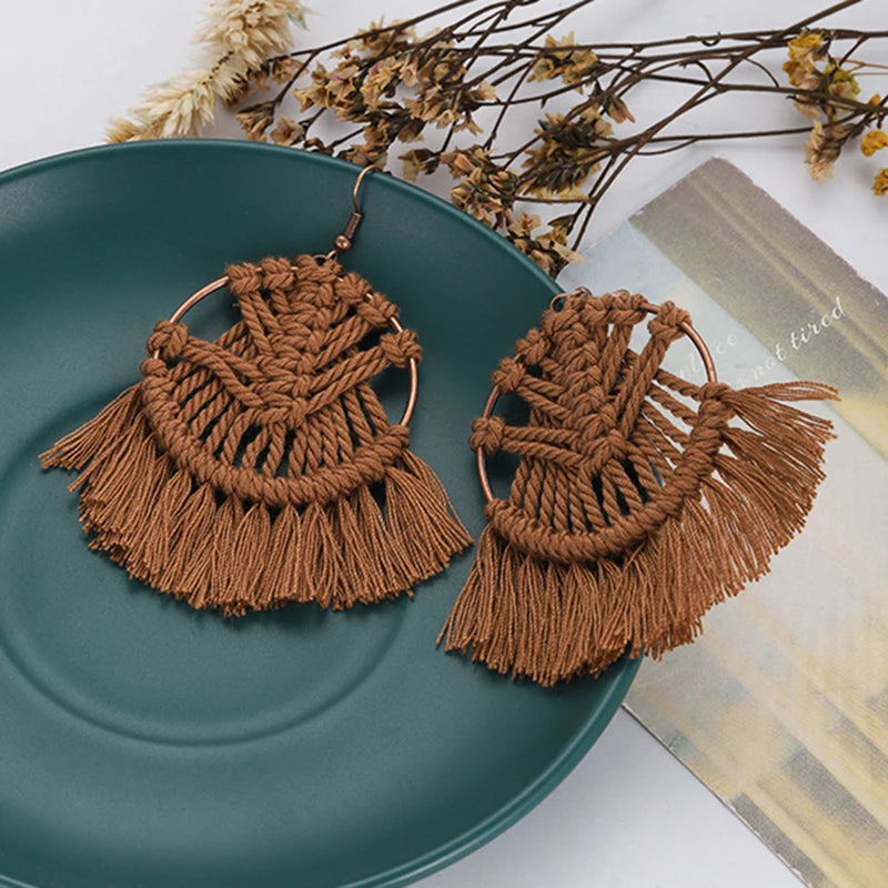 Bohemian Brown Geometric Fringe Earrings for Women Vintage Hollow Flower Beads Tassel Earrings Girls Party Jewelry Gifts