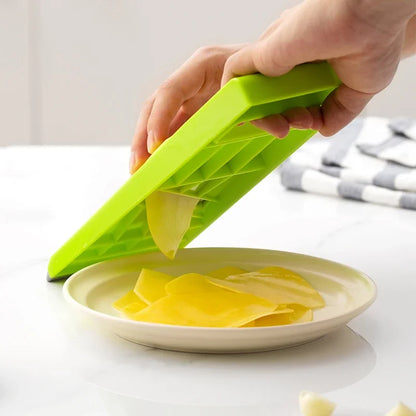 Handheld Multifunctional Kitchen Vegetable Cutter Slicer Radish Shaving Potato Shaving Salad Cucumber Slicer Home Kitchen Tool