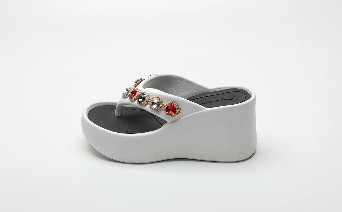 Woman Slippers Flip Flops Slides on Beach Sandals Waterproof Stylish Shoes for Women Top Designs Shoe Clappers Summer Sale