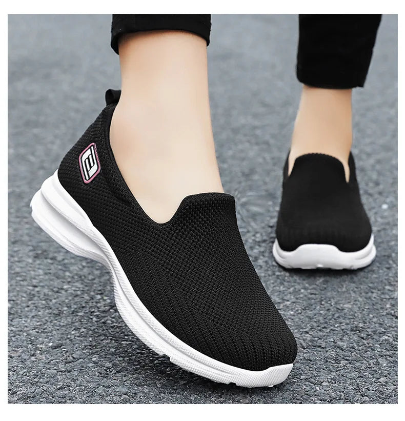 Women Vulcanized Shoes High Quality Sneakers Slip on Flats Men Loafers Breathable Mesh Walking Sneakers Women Sneakers
