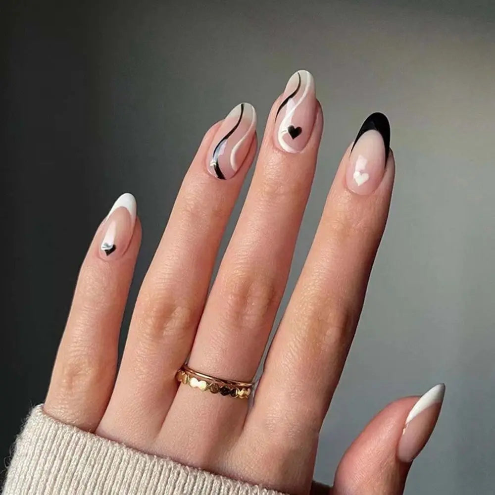 24pcs/Box Almond False Nails Press On Nails Detachable Fake Nail Tip gold heart with Design Manicure Patches Press On Nails