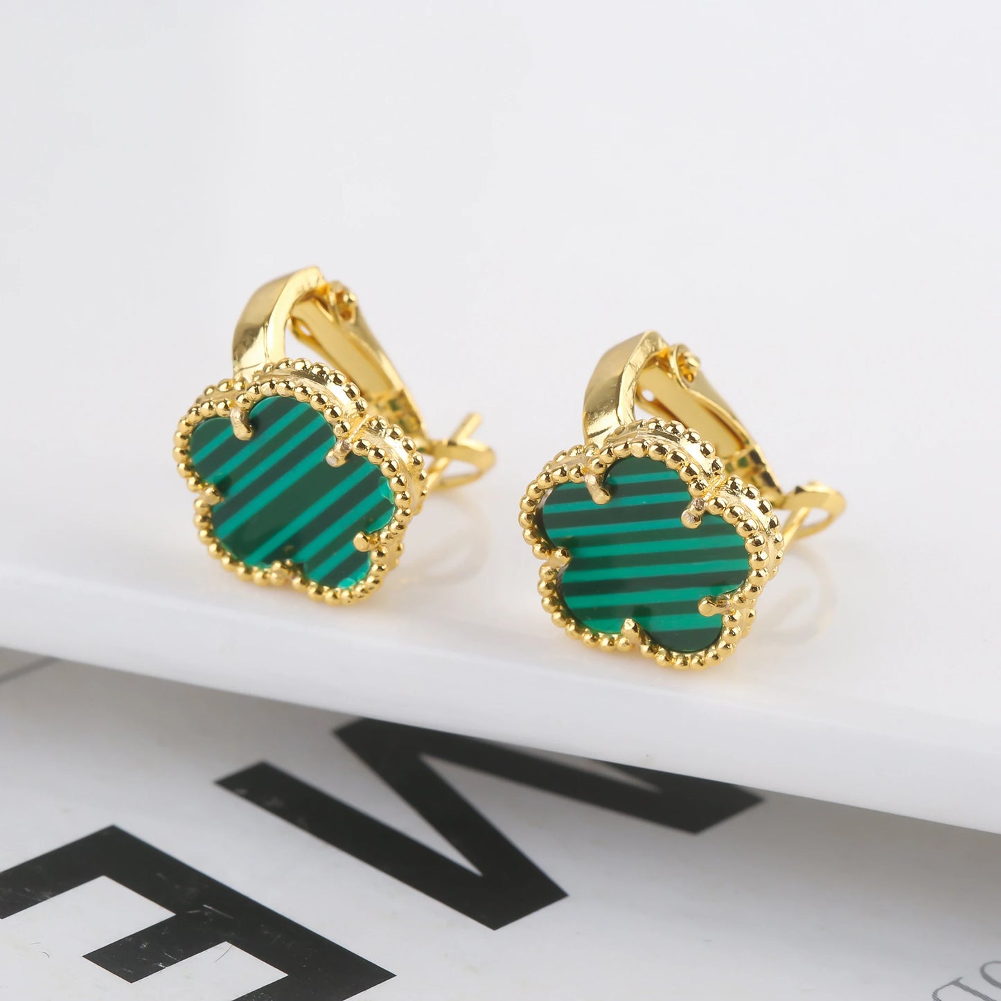 Irregular New Double Sided Natural Stone Shell Plant Five Leaf Flower Jewelry Set Necklace Earrings Women's High Quality Clover