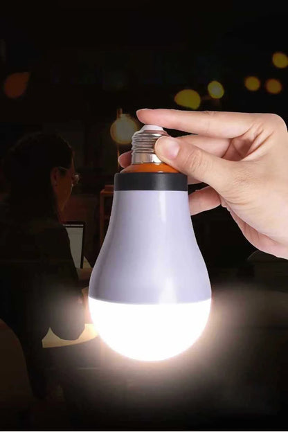 Home Smart Power Outage Emergency Light Automatic Charging Magical Energy-Saving Bulb That Lights Up When Encountering Water Led