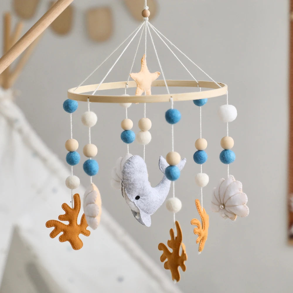 Baby Crib Mobiles Rattle Toy 0-12Months Soft Felt Whale Ball Bed Bell Newborn Music Box Bed Bell Crib Hanging Toys Infant Toys