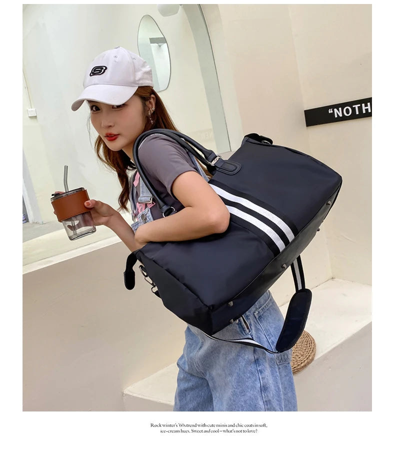 Personalized Travel Bag Men's And Women's Handbags Sports Training Yoga Bag Waterproof Weekend Bag Customized Logo Name Pattern